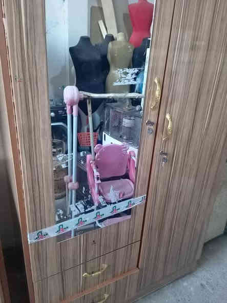 اغراض نضيفة للبيع عنواني كركوك اشتري وابيع اي حاجة منزلية اتصل ***********
