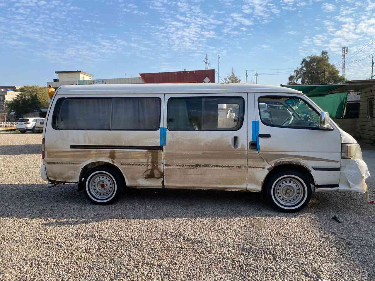 سلام عليكم فتون 2009 شرط كير مكينه ونجي غاز او بنزين لاصرف ولا بخار باتري جديد تخم تاير صدر كهربائي كله شغاله مادندل صاحبه ابيع كوم حديد اتكفل بكلشي  مكاني ديالي خانقين سعر 25 بي مجال ***********
