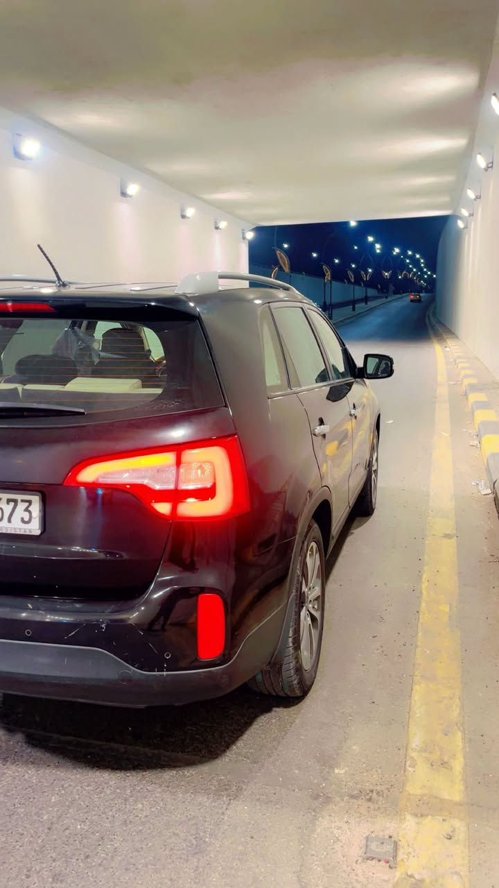 سورنتو موديل 2015 خليجي فول عدى الفتحه مكينه 2400 ماشيه 105                   بيه فقط بارد شبر وشبر صبغ رقم سليمانيه تحويل ثاني يوم مكان بغداد للاستفسار  ***********
السعر 175
