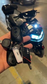 سكنس شحن ام الدرع جديدة مستخدة اسبوعين فقط بعدهة جديدة 2026 ست بطاريات...