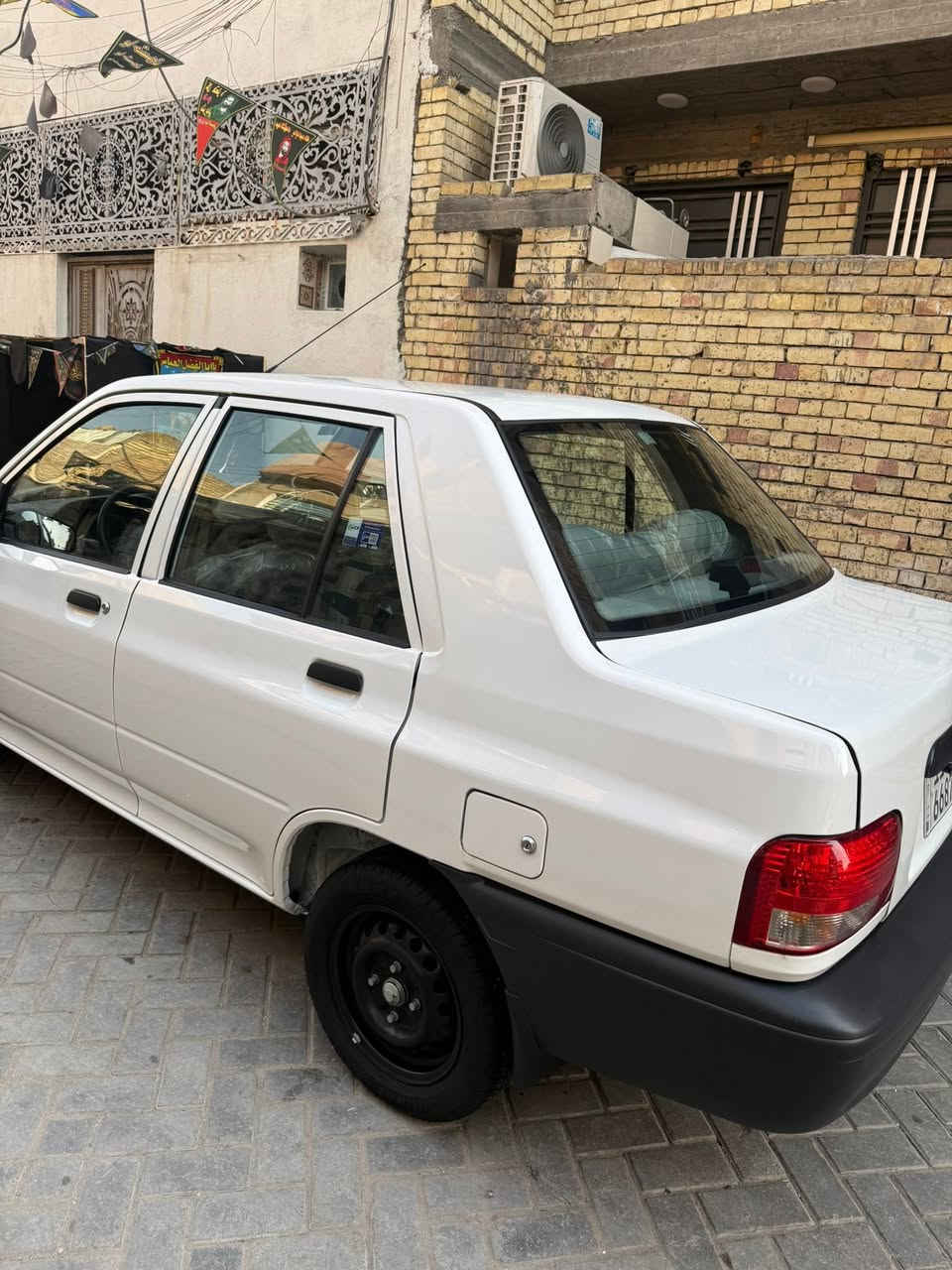سلام عليكم سياره سايبا  خصوصي موديل2025 ماشيه4681سياره جديده عنوان بغداد مدينه الصدر وسياره اسمي  وغرامه صفر وسعرها 74  رقمي ***********

