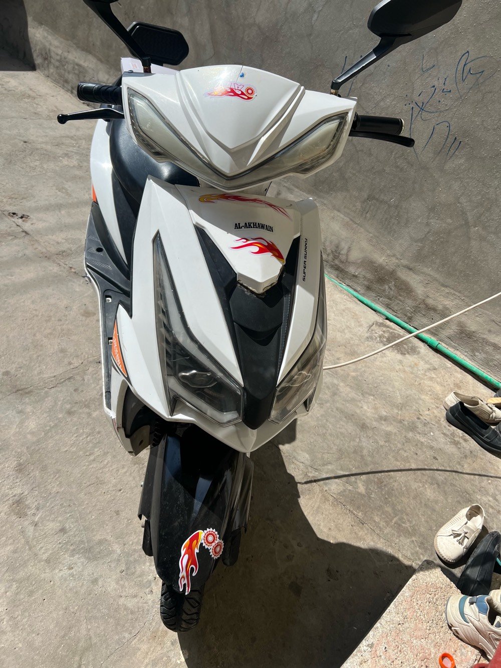 للبيع. ماطور شحن الاخوين بطارياته جدد السعر 450 وبي مجال للشراي متواجد خاص وعلى الواتس ***********
مكان دراجه التأميم حكم محلي قرب اسواق طائي