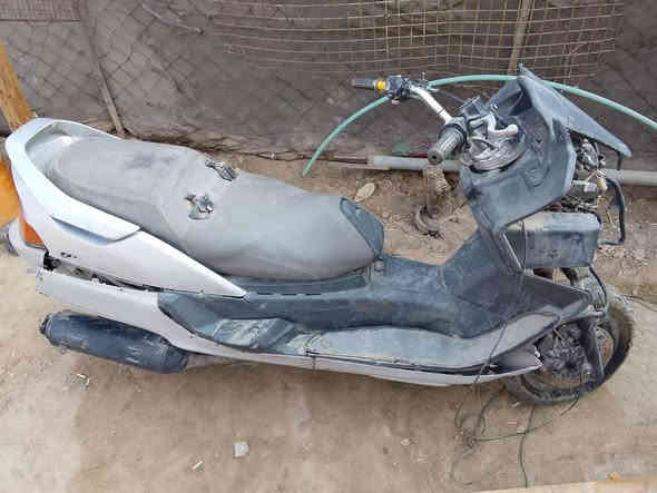 فورزه لبيع نضيفه متروكه لاكيمه ولاشي عوزها كهربايات سويهن وتشتغل ب150 قفل نجف*********** لحد يرسل لخاص مغلق
