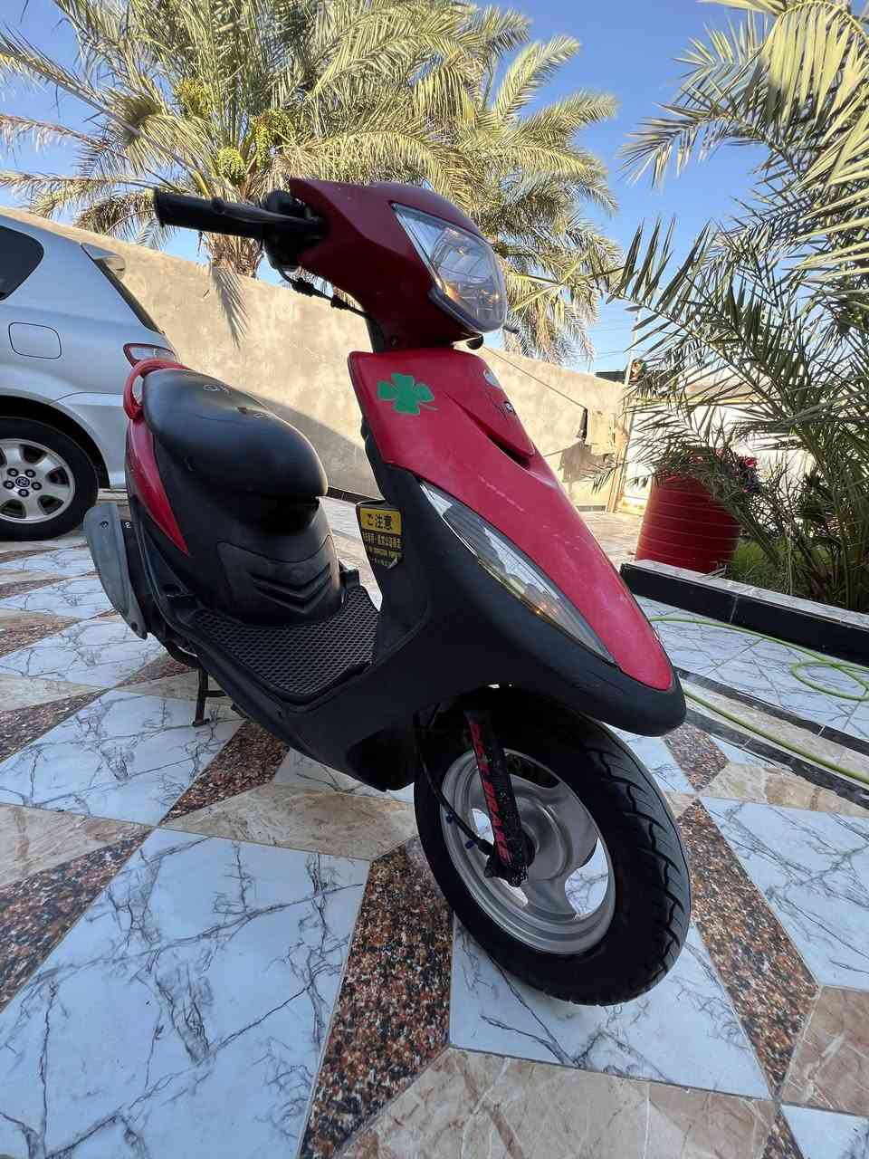 للبيع ماكس عدله حمره جارده  رمبه صار سبوع من طالعه جديده كلش جاهزه من كلشي جاهزه مجهزه تايرات جدد باتري جدي يعني ربع ماتذب عليه اشاير عالي ناصي نكرت سلف مكان بصره قضاءالمدينه الرقم ***********
