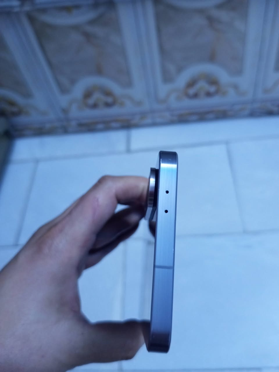 سلام عليكم A56 موبايل جديد اعله فئه مامفتوح نضافه 95 بل ميه سعر 370 بغداد البلديات ***********
