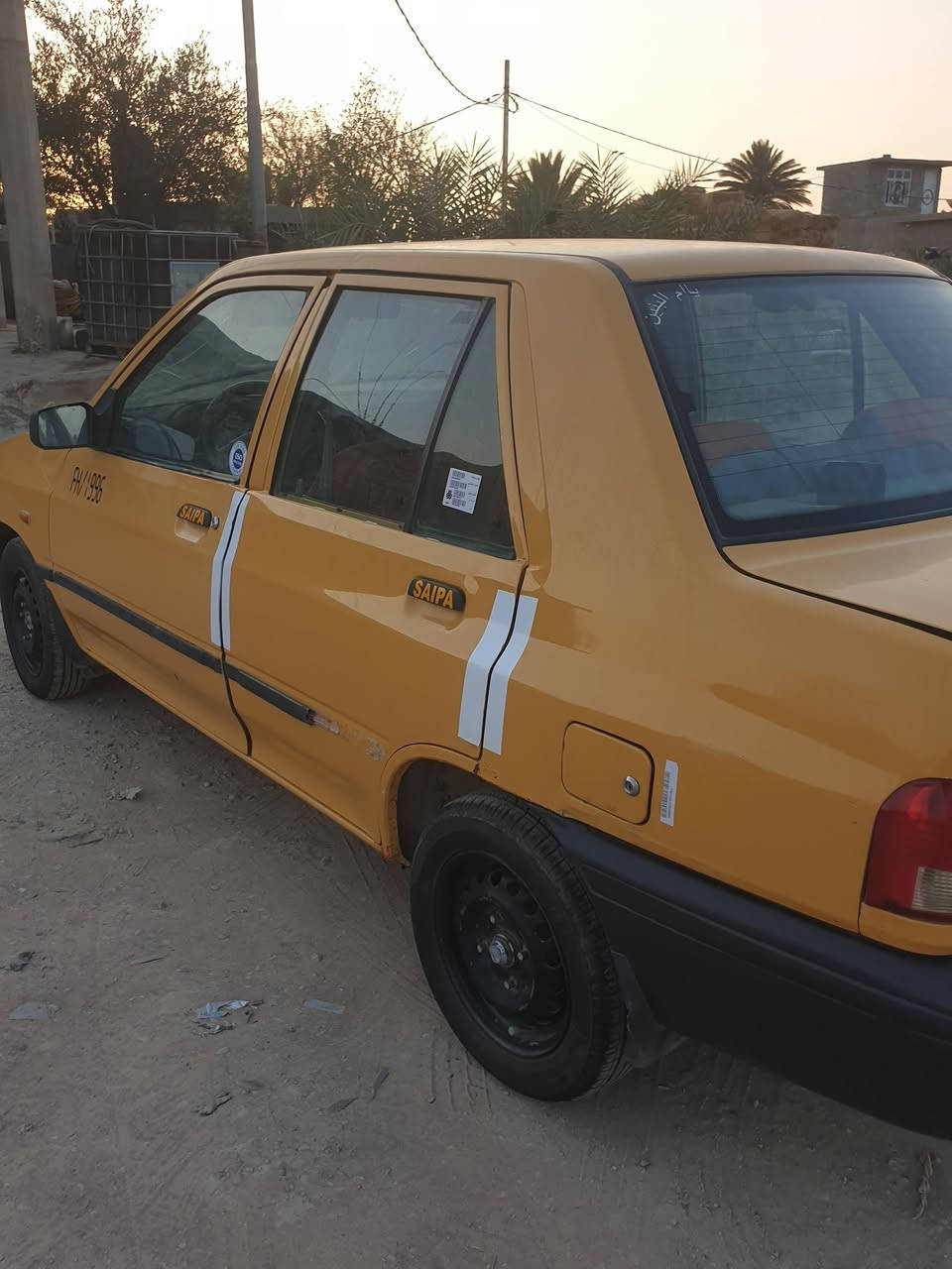 السلام عليكم سيارة سايبة لبيع مديل 2015 مكفولة سنوية لحد 2030 سيارة حلوة نضيفة سعر 35 ورقة بيهة مجال 
واتصال على هاذ رقم ***********
