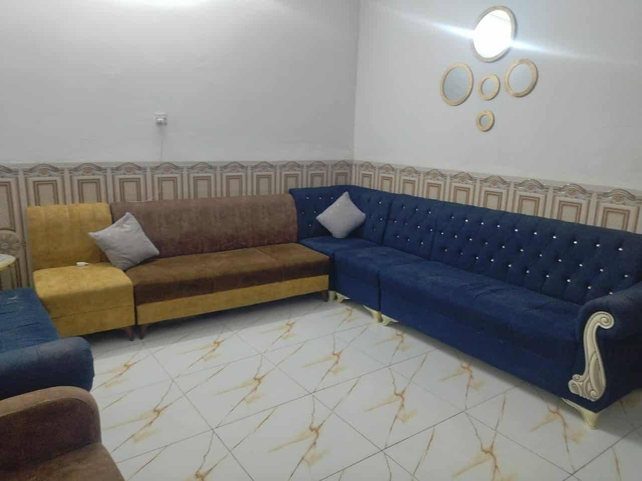 بيت للبيع منطقة الكرغوليه جسر دياله البيت زراعي سند ٢٥ 
 قريب على شارع العام قريب على بانزينخانه رابع بيت عن تبليط 
مساحه ١٢٠متر طابقين ٤غرف نوم جوه كاشي ولفوك صبه للستفسار لتصال برقم / ***********
عارضه ٥٠  بيه مجال
@إشارة
