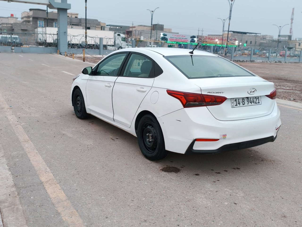 اكسنت موديل 22 رقم بصرة مكفول من الضربة وتبديل وصبغ سياره جديده وجاهزة من كلشي مابيهه اي نقص محرك وكير وحداده وتبريد شرط الفحص سعر 110 وبيهه مجال بصيط عنوان بصرة هاتف ***********
