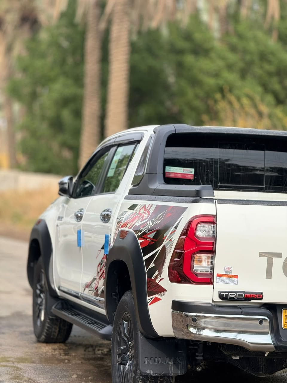 سلام عليكم
تويوتا هايلوكس2023سته سلندر ساس رقم أربيل 

مكفوله كفاله عامه ماشيه70

مواصفات

كشانه تبريد 

نقاط عمياء 

حساسات امامي خلفي 

تحكمات ستيرن

شاشه تدعم ابل كاربلاي واندرويد اوتو

بورمود وايكو مود

تبريد قطعتين 

ثلاجه رادارات جانبية 

شاحن لاسلكي

بصمه تشغيل 

بصمه أبواب 

دخول ذكي

للتواصل ***********
