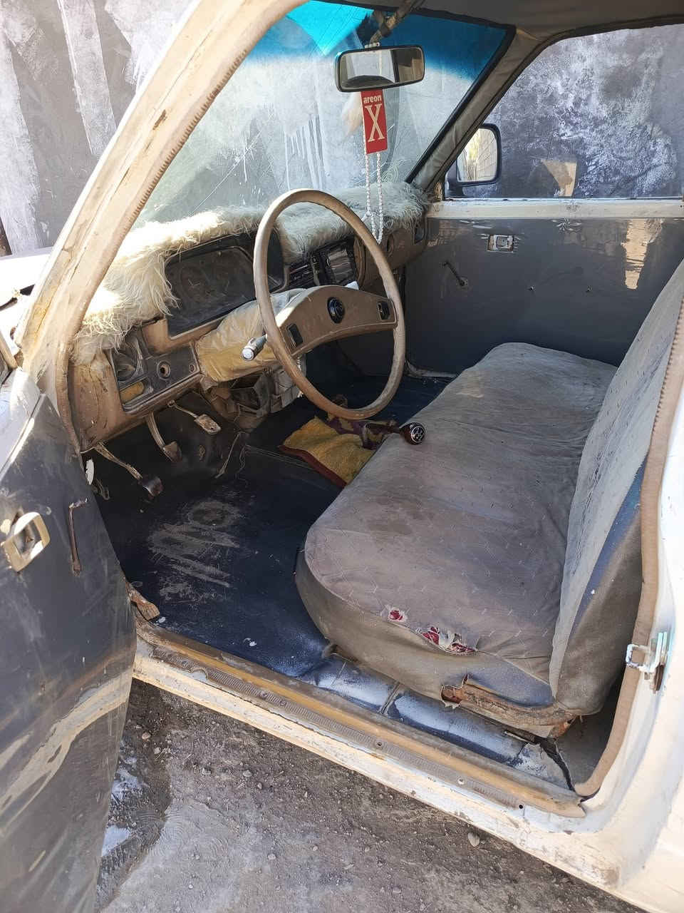 السلام عليكم بيكم 82 للبيع كير محرك أكسل شواصي خير من الله السيارة مال عمل رقم ديالى صاحبها موجود مكان ديالى بعقوبة السعر 18 الاتصال والاستفسار ***********
