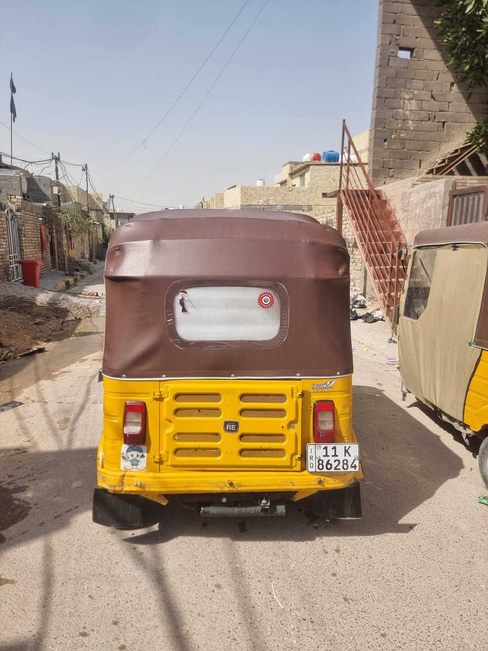 سلام عليكم تكتك البيع 19 شهر 9 رقم انكليزي تحويل ثاني يوم تكتك كامله من كلشي مكينه اكسن لا تنقيص لا تبخير مكينه ما مشروكه مابيه خياسات كهربيات كله شغاله تخم تاير جديد جادر جديد *********** مدينه الصدر حي الكوفه
