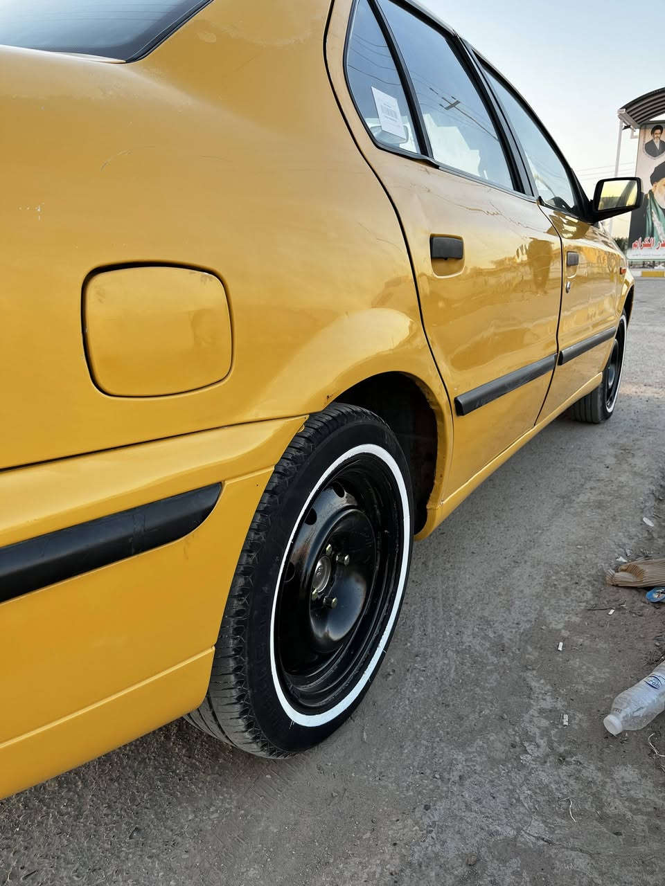 السلام عليكم
سمند 2011 للبيع سياره كفاله وجاهزه كير مكينه حداديه تخم تاير كله جديد
سنويه نافذه هيئه مصفره 
السعر 37 وبيها مجال الشراي يتصل
***********
