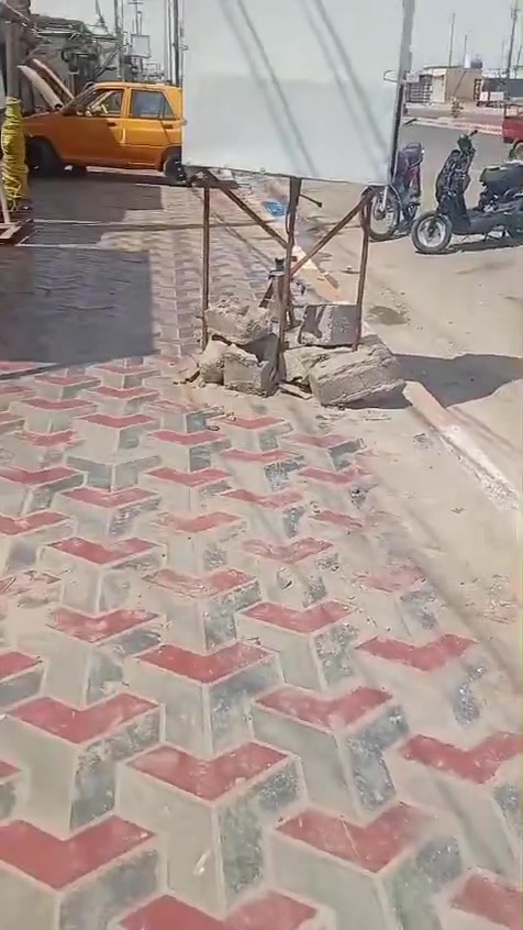 بيت تجاوز للبيع مكانه كلش حلو ومرتب بدايت سايدين ابو رمانه سعر 6ونص وبي مجال 
الي مهتم يتصل ويدلل ***********

