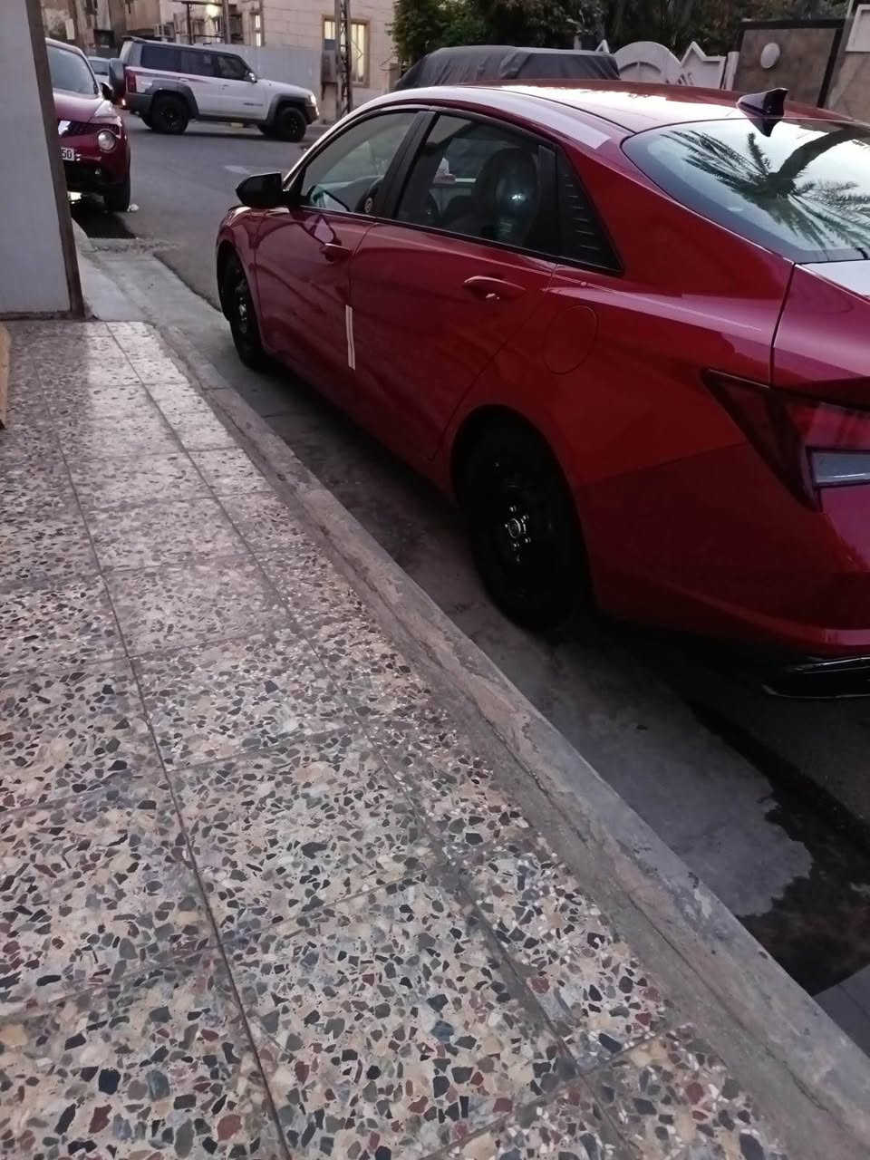 السلام عليكم شباب النتر اموديل 21 حادثها دعاميه خلفيه بس وبيها صار بارد بل الجاملغ الخلفي والباب عى كد شبر بس مكاني بغداد حي الجهاد الرفاق معلومات اكثر اتصل 
*********** بغداد, العراق
