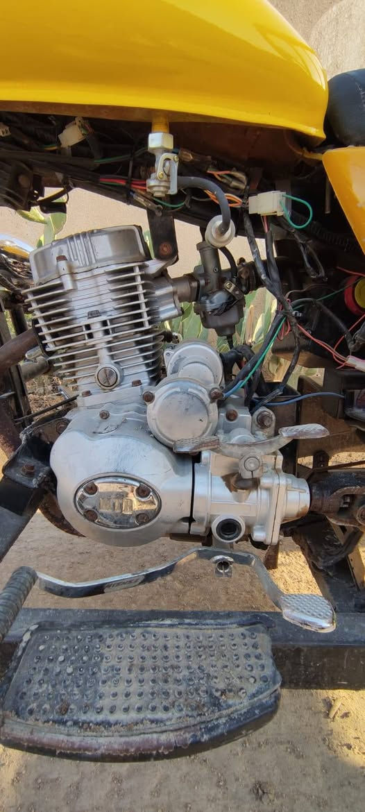 ستوته للبيع موديل 2014 أوراق اصولي سعر مليون وستميه وبيه مجال شراي اتصل ***********
