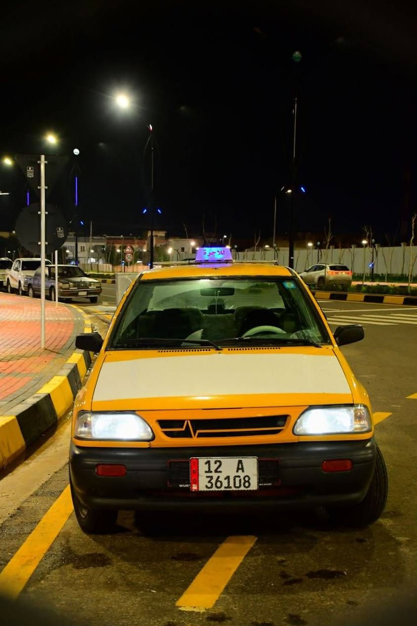 سايبا للبيع 2011
رقم نينوئ انكليزي 
هيئه  وغرامات صفر 
 كاربون بانزين مقدملها على الاستلام فقط 
محرك وكير شرط 
شواصي السياره شرط 
طخم امامي وخلفي ودبلات جديد 
السياره باسمي وشرط التحويل 
السياره بس يعوزها طخم تايات فقط 
السعر 32 وبيها مجال 
***********
