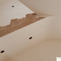 خلفه تشميع وجص وبورك شغل كله عليزر حتى السقف ليزر ستلام مهندس بشرط مكا...