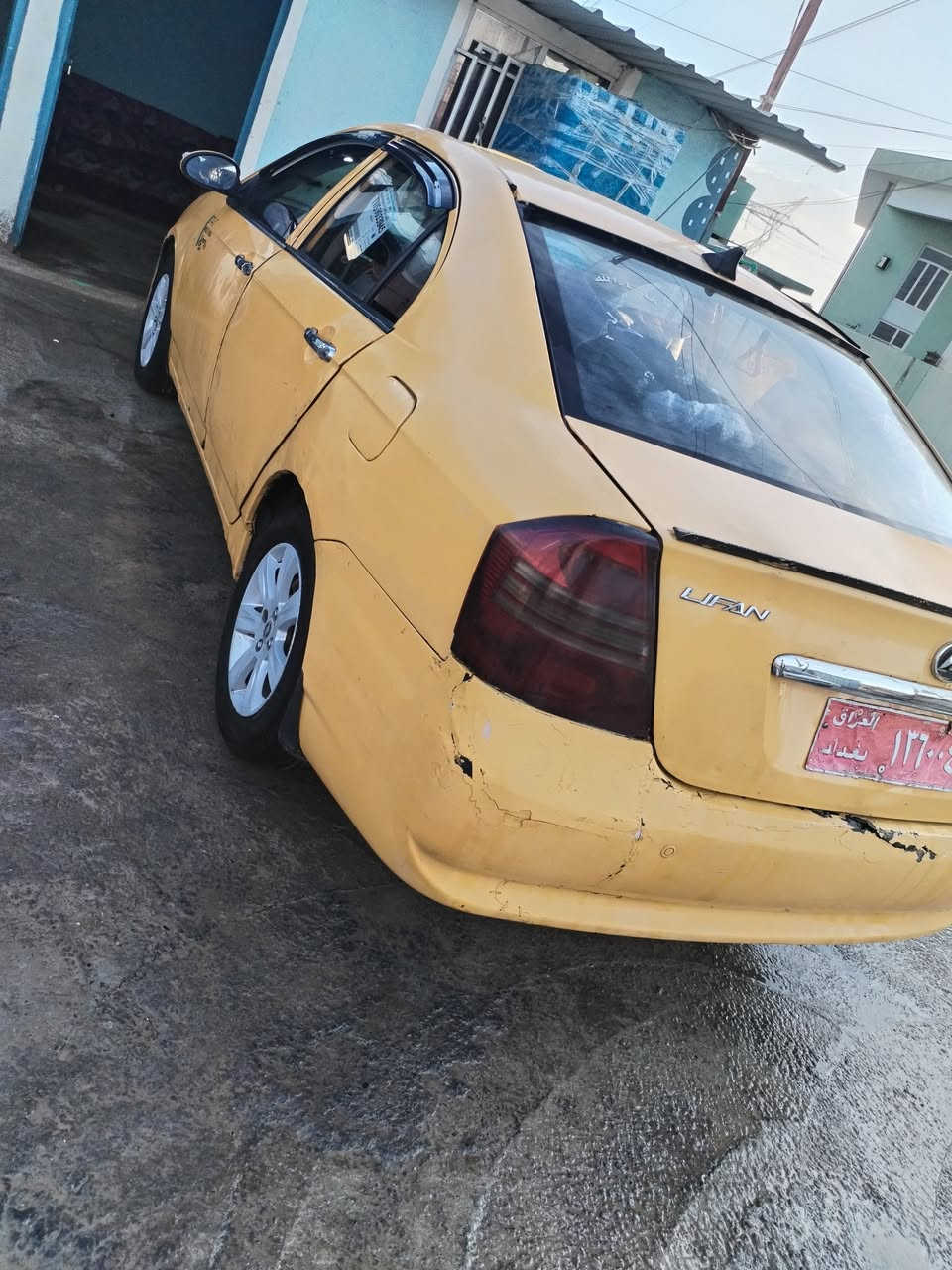 ليفان 620 جير ومكينه شرط طقم تاير جديد وكربون بنزين الشرعي بالموصل بالايمن الزنجيليم رقم صدامي وهزه جديده والباقي قدام العين كهربائيات كله شغاله ماكينه كورولا بغداد عنوان السياره موصل الايمن حي التنك موديل 2011 السعر 35 وبيها مجال سياره جاهز***********
