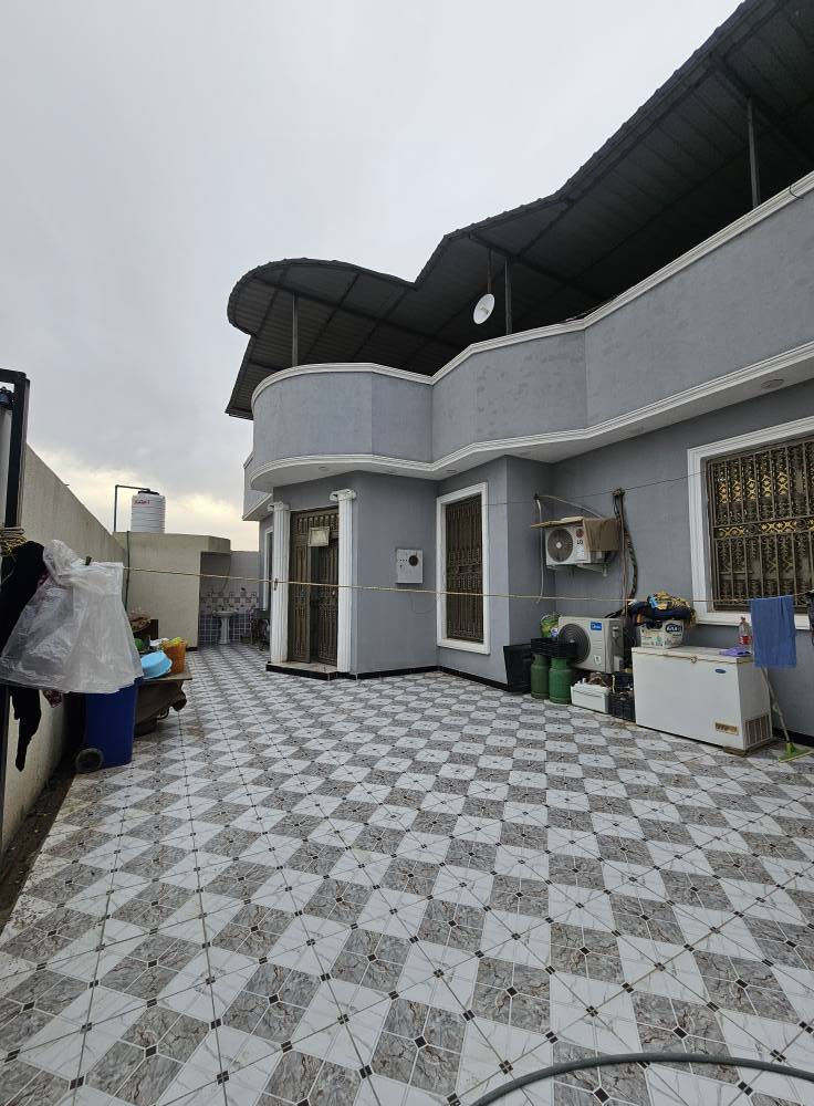 🏡 دونمين للبيع – موقع مميز ومخدوم بالكامل
📍 الموقع: البصرة / أبي الخصيب / طريق الصحراء
📄 الملكية: طابو ملك صرف – تحويل مباشر باسم المشتري
📐 المساحة: دونمين
✨ مواصفات العقار: ▪️ يحتوي على دار حديث بناء طابوق
▪️ 3 غرف نوم
▪️ صالتان
▪️ مطبخ
▪️ ديوانية
▪️ صحيات متكاملة
▪️ الأرض مخدومة ومزروعة
▪️ محاطة بنهر جاري من جميع الجهات
▪️ مسيجة بالكامل
▪️ جميع الخدمات متوفرة (ماء، كهرباء، شوارع مبلطة)
📞 للاستفسار:
*********** ابو سيف البصرة, العراق
