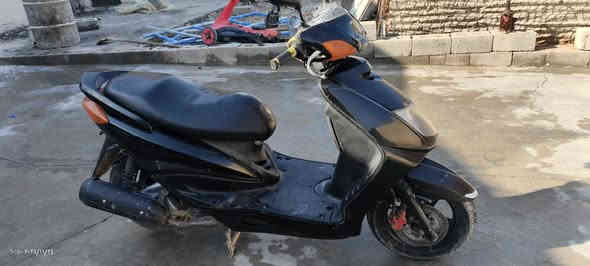 دراجه سكنس للبيع السعر 500بيها مجال
تشتغل نكره من الهندر 
عداد السرعه 110بس ما يشتغل 
دكمه التشغيل ما تشتغل مكاني بغداد المعامل 
هاذ رقمي ‏‪***********‬‏ تفاصل اكثر واتساب
