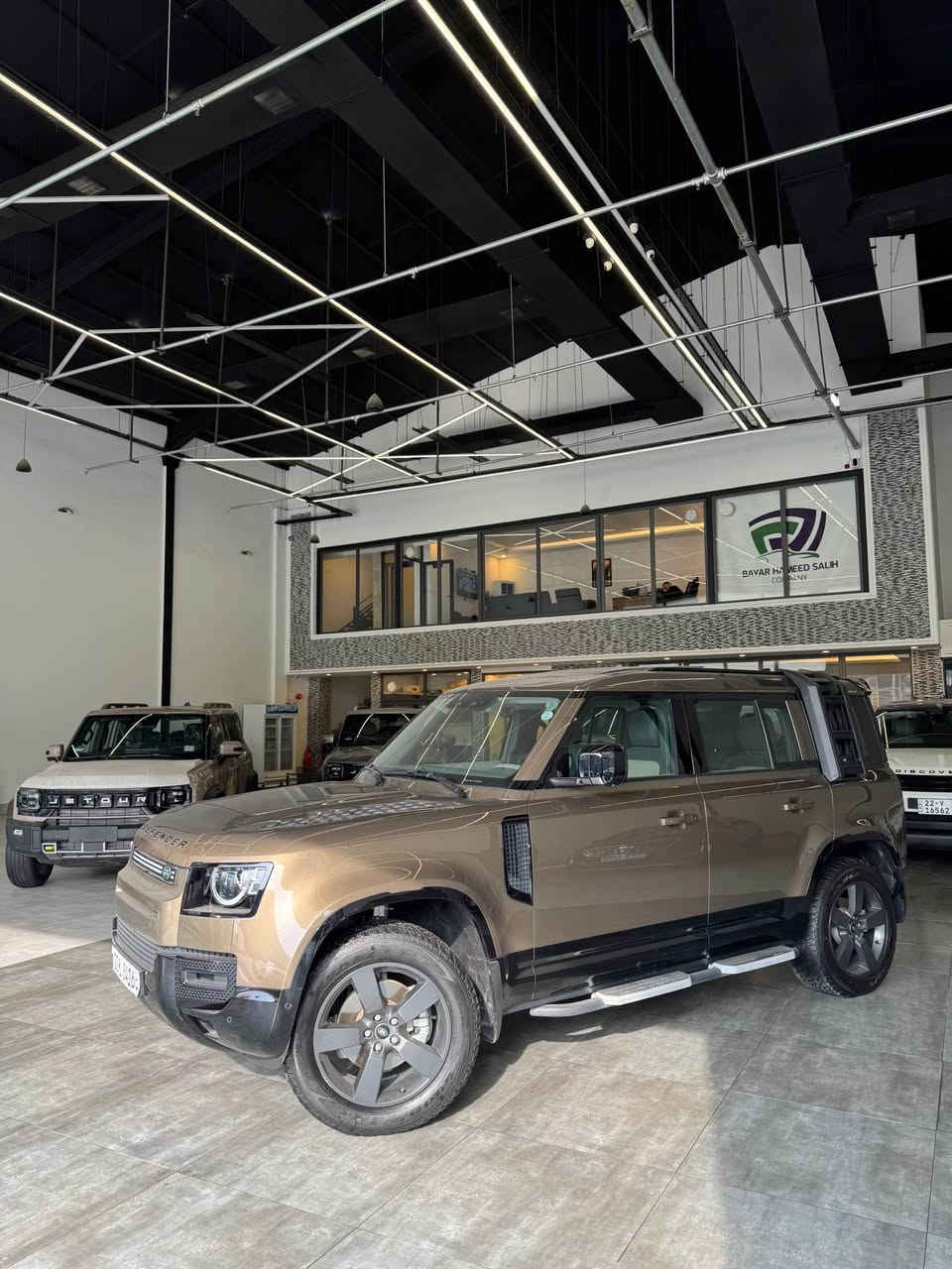 LAND ROVER DEFINDER SE
موديل:-٢٠٢٤
سياره وكاله شركه سردار بعد ضمان بى 
كلين تايتل مكفول سياره كل شي بشرط وارد خليجي
سياره (٦٥)الف كم ماشيه جديد 
٤ سلندر توربو مواصفات فول فول 
سعر سياره:-٦٩٠$ بي مجال انشاء الله 
📞0751 571 71 72
What’s aap📞0771 445 52 62 أربيل, العراق

