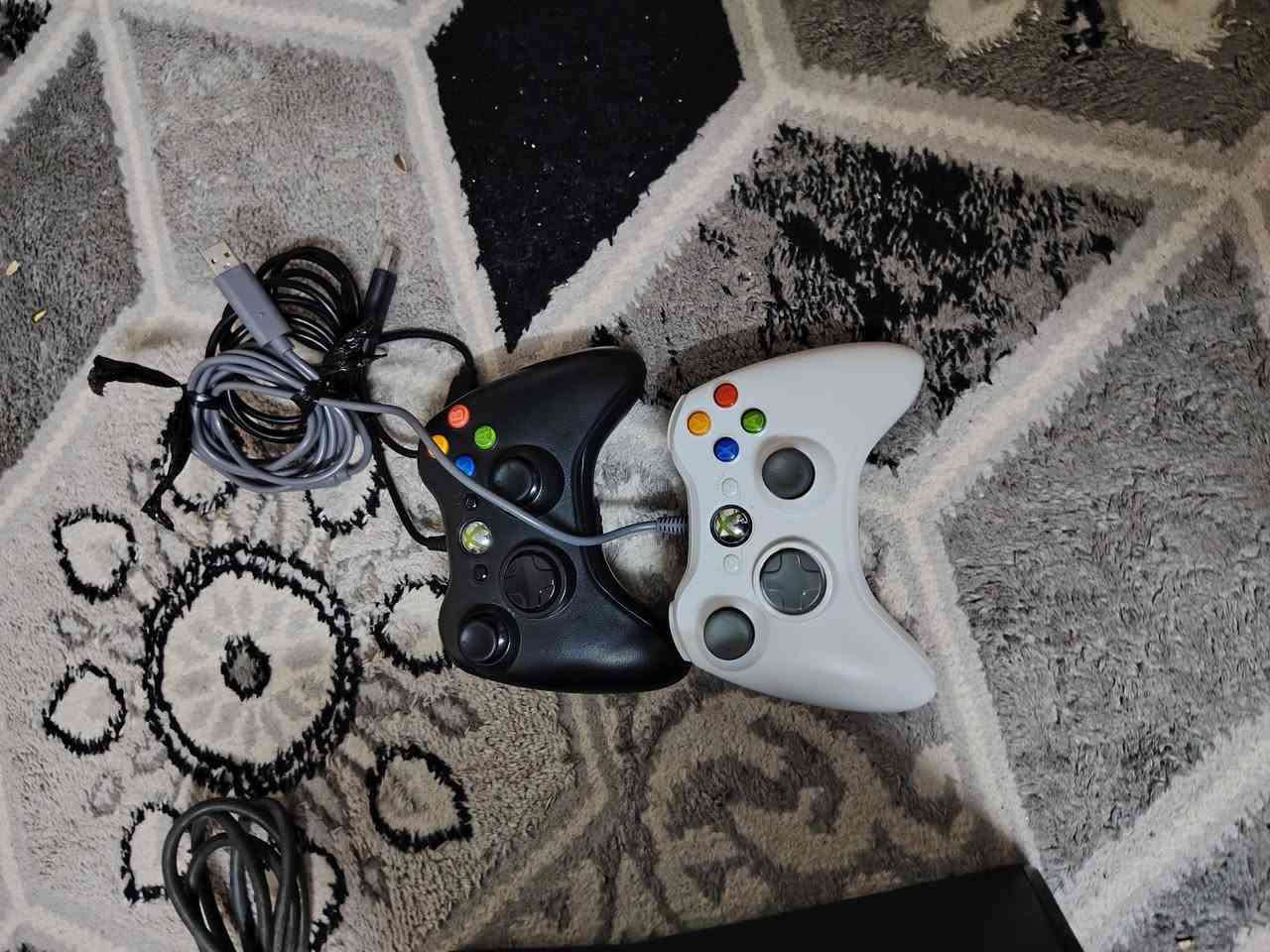 اكس بوكس 360☝🏻
 نضيف شرط مع كامل الملحقات🔥
 مليان العاب🎮
 للستفسار اتصل على الرقم 🗣
*********** او راسلني واتساب 🤩
