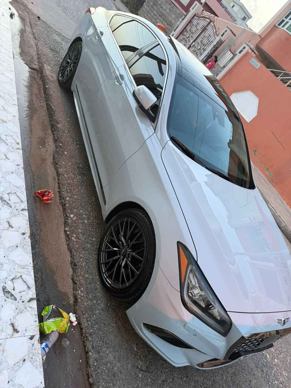 ‏Genesis G80٢٠٢٠  سيارا ماشي ١٠٠ ألف مايل بها ثلاث قطعة صبغ خلف سيارة حلو وجاه كل شيء بشر￼ ماكينة ￼ محرك سعر فول فول  سعر ٢١٥ مجال ￼ طيبين  ￼


**إذا كنت صاحب هذا الإعلان وتريد حذفه لأي سبب، رجاءا أرسل رسالة إلى الدعم الفني**
