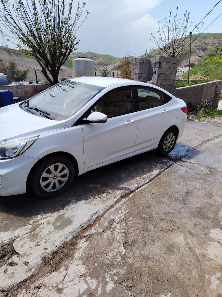 Honda accent 2017
فول مواسافات بەس سلایت نیە گیرو مەکینەو تەقەو ڕەقە بەشەرت 4 پارچە سبوخ بی لێدان رەسمی سۆنەریم داناوە
رەقەم بارێک سەنەوی بەسەرچوە
تەحویلو غرامەو بەناوکردن بەشەرت
داوای 94 و مەجالێکی برایانە
ژمارە موبایل *********** واتسابی لە سەرە أربيل, العراق
