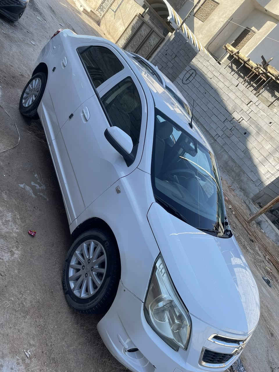 السلام عليكم كوبلت 2016رقم بغداد سنويه ل30سياره بيهه قطعتين صبغ سياره جاهزه من كلشي رايدهه 77وبيهه مجال رقم تلفون ***********
