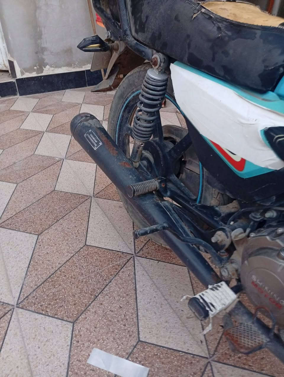 اسلام عليكم ورحمة الله وبركاتة دراجه للبيع السعر 500بي مجال عنوان خالص حي الزهراء اتصل مكلف بشر ***********
