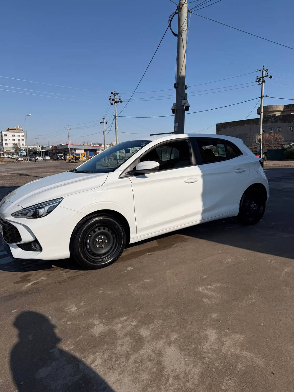 Mg3 مۆدێل 2025 سەیارەکی زۆر خاوێنە زەمانی 6 سالی شەریکەی ئێم جی لەگەلە تەنها 4 هەزار رۆشتوە 
نرخ :-102$ 
*********** أربيل, العراق
