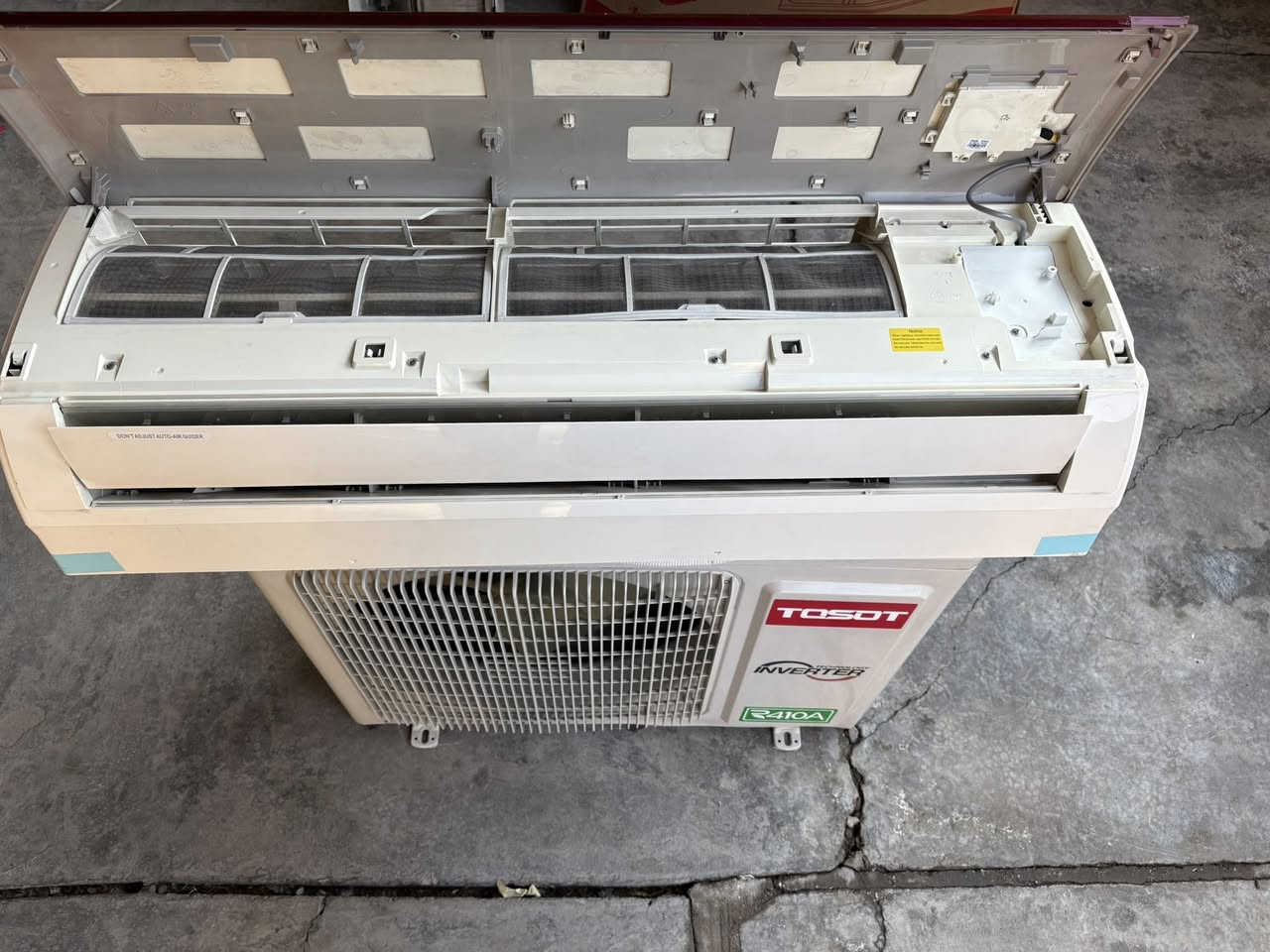 سلام عليكم
سبلت توسوت 1 طن انفرتر اقتصادي
يشتغل على المولده يسحب ٣ أمبير
بلادي ممصلح غازه مقفل كامل بدون نقص
نظيف جدا ظمان ١٥ يوم 
السعر. ٣٥٠ الف
***********  بغداد حي الجامعه
