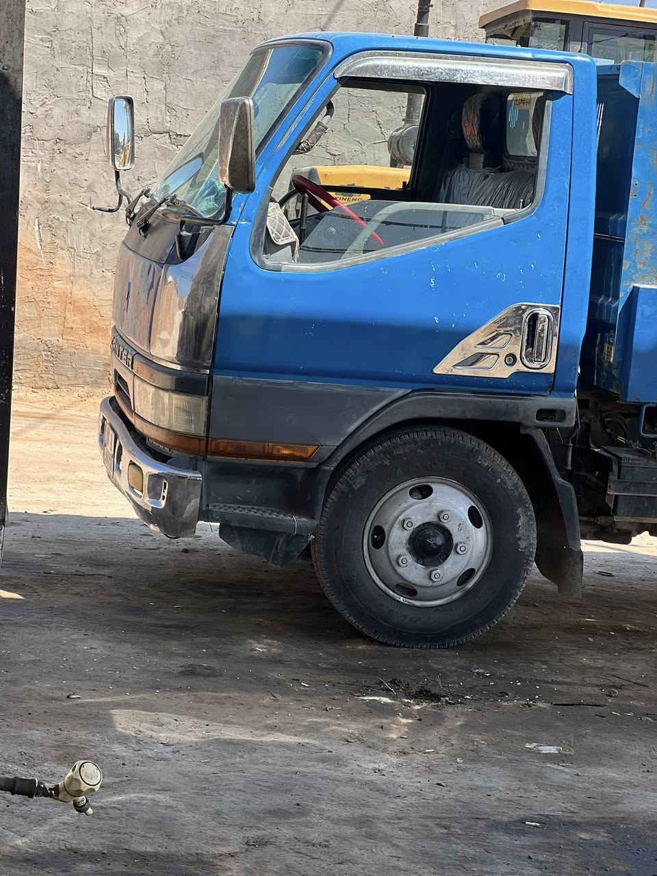 السلام عليكم كنتر بزون فحل بلادي كفاله عامه الاستفسار اتصال على الرقم‭ ‭٠٧٧٤ ٢٤٣ ٢٥٥٤
