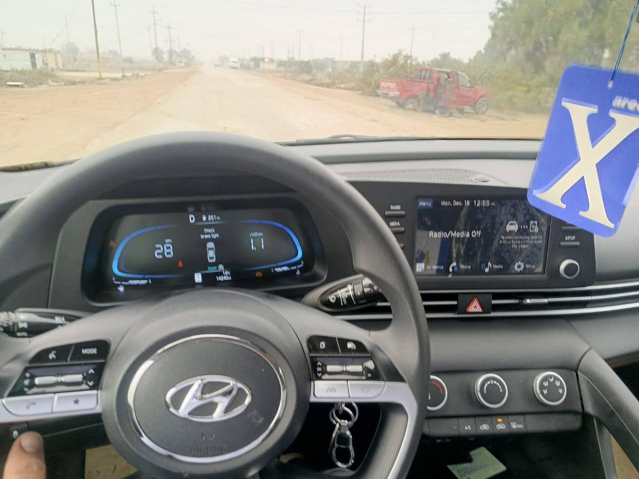 سلام عليكم النترا موديل ٢٤ سياره عله وظع لشركه ماشيه ١٤ الف وارد كوري ظررهه كلش بصيط سياره فول مواصفات سياره جديده ستخدام شخصي وشراي يتصل على رقم *********** مكانه سماوه وانه خادم لطيبين
