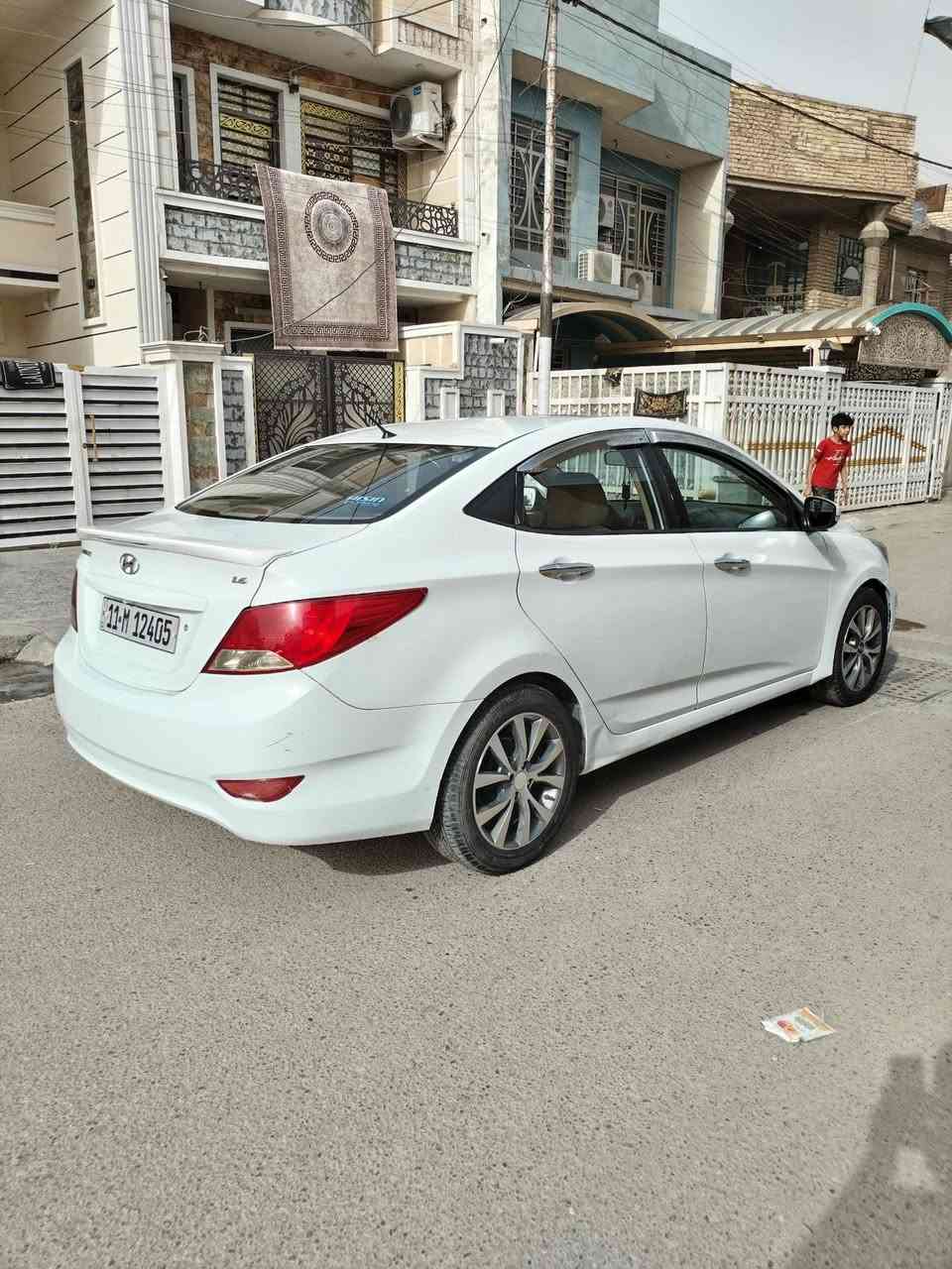 السلام عليكم للبيع اكسنت موديل 2015 خليجي مكينه 1600 بيه صبغ جاملغ الخلفي ودعاميات والباقي مكفول ماشيه 120 رقم بغداد السعر 97 السونار بلمنشور ***********
