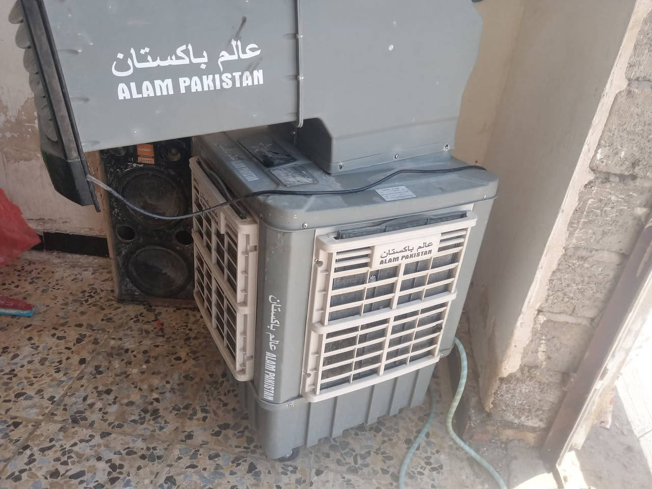 سلام عليكم مبرده كوفيره عالم الباكستان مبرده خير وبركه صالي اقل الشهر من ماخذهة عنوان الشعله
بس واتساب ***********
