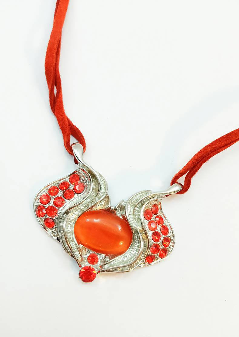 السلام عليكم  عندي هذن قيم وخذ
اتصل على ***********
