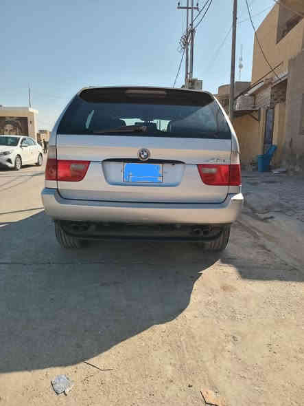 سلام عليكم بي ام اكس فايف موديل ٢٠٠١ مكينه 44 مي رقم بغداد مكان الصويره السعر ١٠٠ وبيه مجال قليل اتصل ***********
