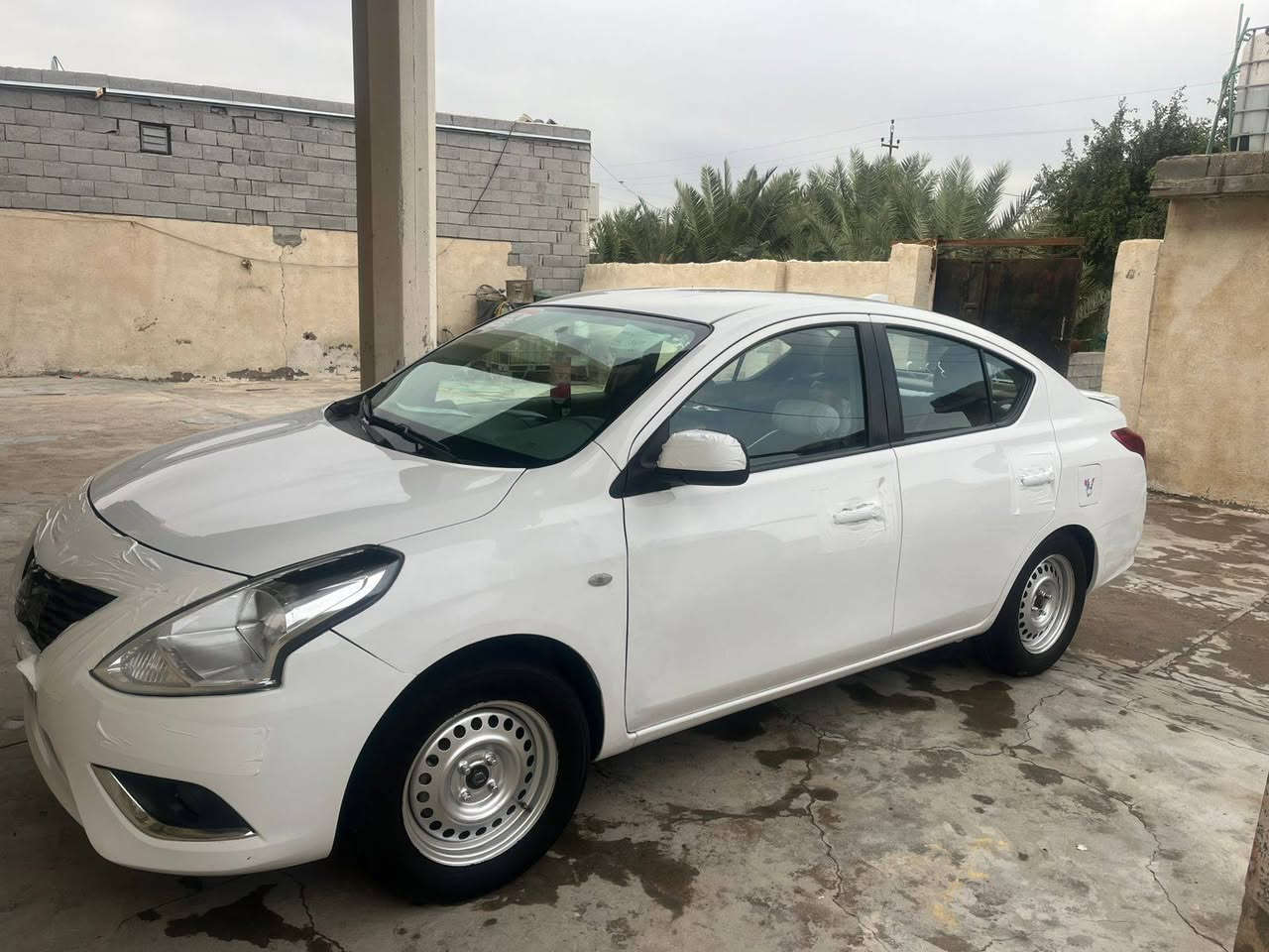 السلام عليكم
نيسان سني هندي مديل ٢٠٢٤ ماشيه ٣٨ ألف بيهه بس بارد قليل بالجاملغ الأمامي الباقي كفاله السياره نظيفه وما ناقصها شي السياره سعرها ١١٨ وبيها مجال 
العنوان البصره الزبير
 ***********
