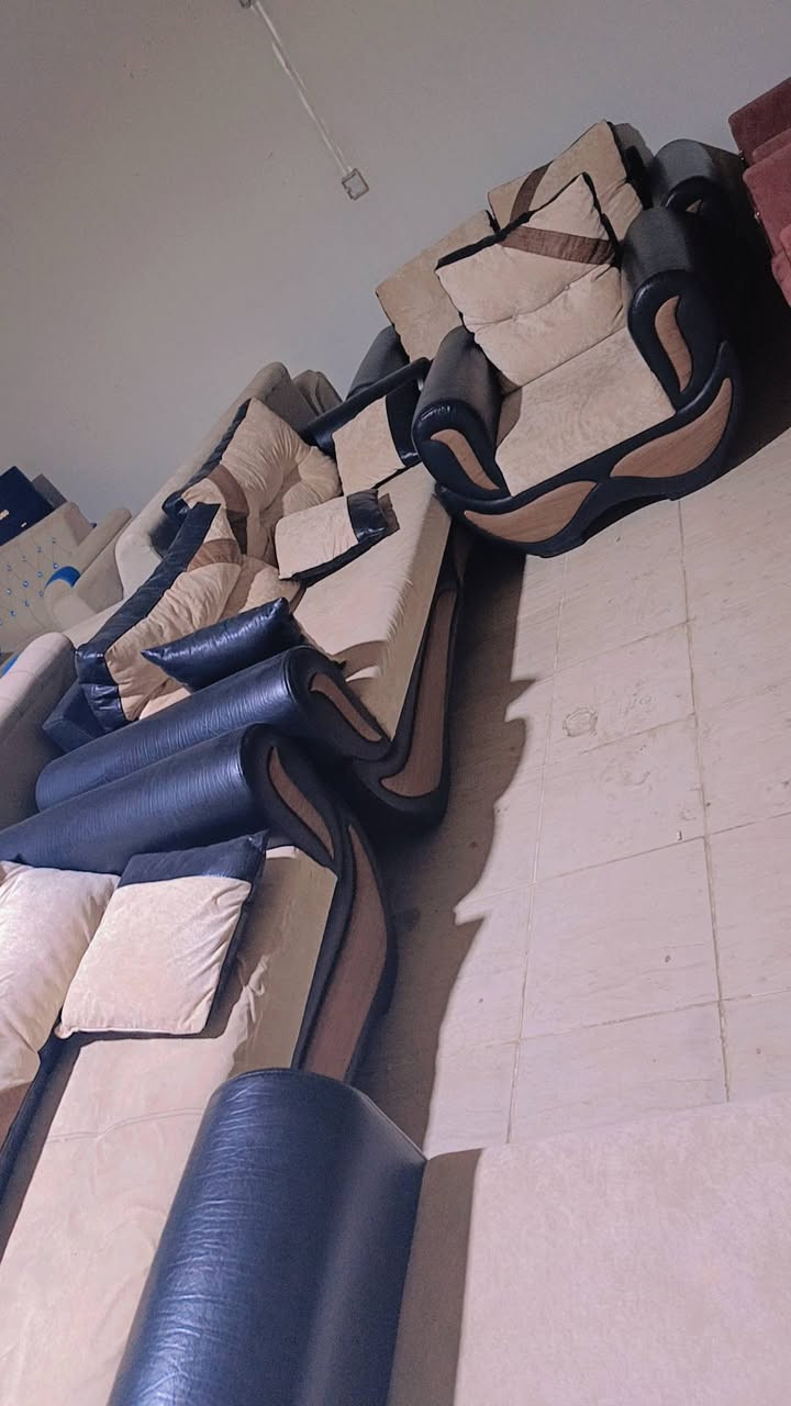 تركي اسعار مناسبه نضافه ١٠٠    وتساب ***********
