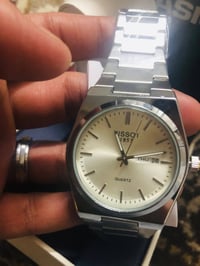 TISSOT • وزن ثقيل • ختم بالظهر
