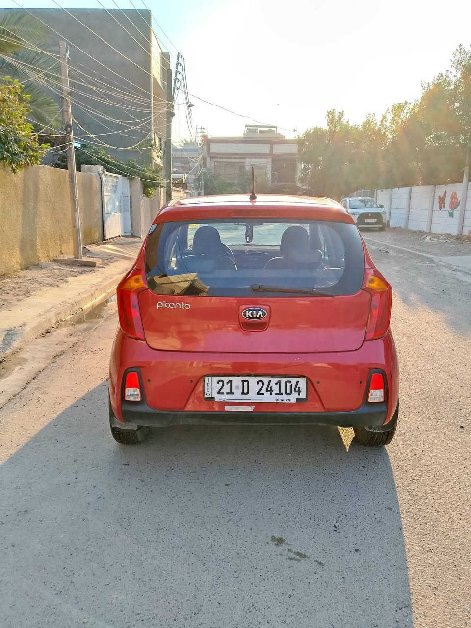 السلام عليكم بيكانتو 2015
محرك وكير مكفول 

السيارة بدون ضربة وارد خليجي فقط رواج بالجاملغ الخلفي

 من جهة الراكب 

بدون صبغ 

تبريد جيد جداً

 ماشية 74500 الف كيلو

رقم سليمانية جديد وهزة جديدة 

السيارة بأسمي تحويل او وكالة مباشر 

للتواصل فقط على هذا الرقم :
***********
مكاني بغداد السيدية حي الأعلام 
السعر 86 ورقة وبي مجال
