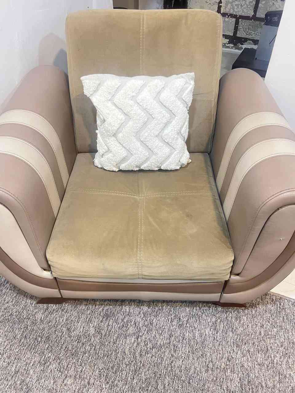 للبيع


**إذا كنت صاحب هذا الإعلان وتريد حذفه لأي سبب، رجاءا أرسل رسالة إلى الدعم الفني**