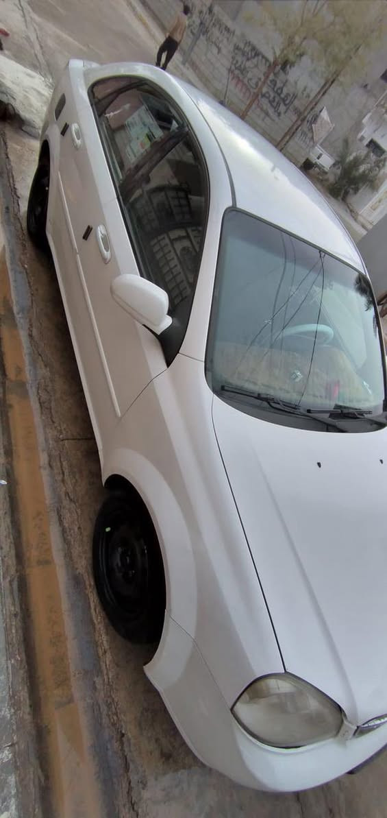 سلام وعليكم لل بيع أوبترا موديل 2009 كير اوتو كير محرك بشرط رقم أربيل إنكليزي سياره جاهزه سياره ظررها كما موضح في صونار السعر 72 بي مجال لل طيبين مكلف بل نشر رقم صاحب السياره ***********
