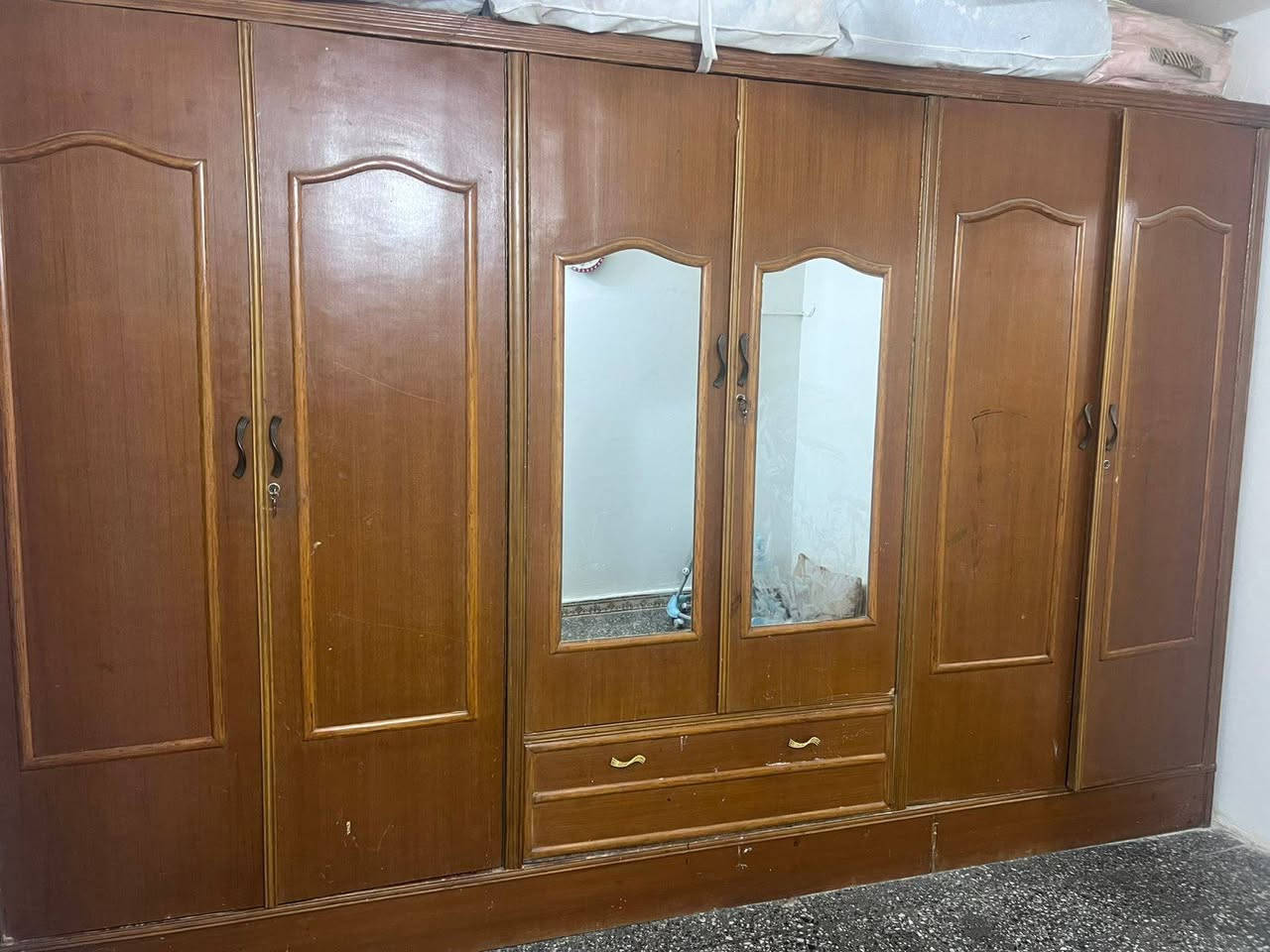 السلام عليكم
غرفه اخشاب للبيع انجاره
السعر 350
العنوان بصره خور الزبير


**إذا كنت صاحب هذا الإعلان وتريد حذفه لأي سبب، رجاءا أرسل رسالة إلى الدعم الفني**