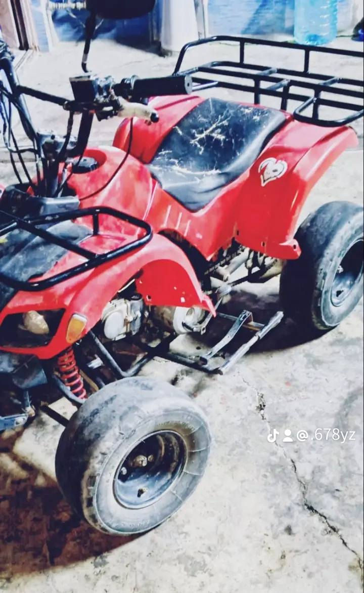 درجة رباعية حجم وسط نضافة85%السعر400الف او مروس حسب القناعةاو إذا اكوماكس عادلة بعد احسن


**إذا كنت صاحب هذا الإعلان وتريد حذفه لأي سبب، رجاءا أرسل رسالة إلى الدعم الفني**