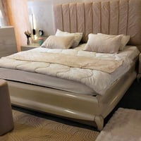 غرفة ماركه 8 قطع نضيفة جدااا انارة ومخزن بالسرير 07735222511 مكان بغدا...