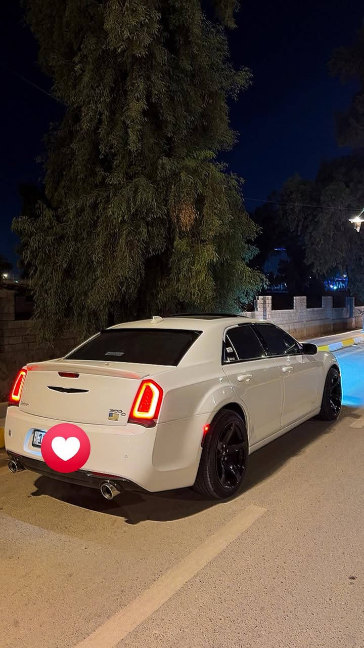 للبيع 17 سي محدثه sبلكامل   السياره ضررها جامرلغ خلف السايق مصبوغ والجنطه مبدله بلادي بدون دواخل بدون ايرباك بشرط 
سياره فوووول لل اخير 
رادار 
تحديد مسار 
نقطه عمياء 
تدفئه مري جانبيه 
تدفئه كشنات خلفي مع استيرن 
تدفئه كشنات امامي مع تبريد كشنات امامي 
كروس سرعه 
شفتات
كشنات خزن ميموري 
تحكم كشنات كهرباء
استيرن كهرباء 
بانوراما 
بصمتين وياها 
كشنات جلد 
كير ماوس 
كشنات وستيرن ترحيب
داخل اسود 
شاشه جبيره 
حساسات امامي 
حساسات خلفي 
سياره هواي بيها مواصفات  فول بس برده نقص 
مكانها ديالى *********** بسمي تحويل ثاني يوم 
اذا اكو مراوس كورلا هايبرد  اراوس 
السعر اتصل او علق ويوصلك  
ملاحظه سياره جواها كير قبل 20 يوم شديته وياها كير قديم بس بس طبه من ترجع نمره من الثالث للثاني وبدلته نفس الرقم كلفني 9 ورقات
