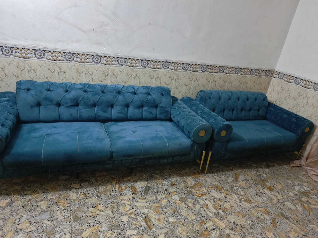 السلام عليكم اغراض بيت للبيع تخم 8مقعد قلاب نظيف كلش بغداد مدينة الصدر سعر350وبي مجال


**إذا كنت صاحب هذا الإعلان وتريد حذفه لأي سبب، رجاءا أرسل رسالة إلى الدعم الفني**