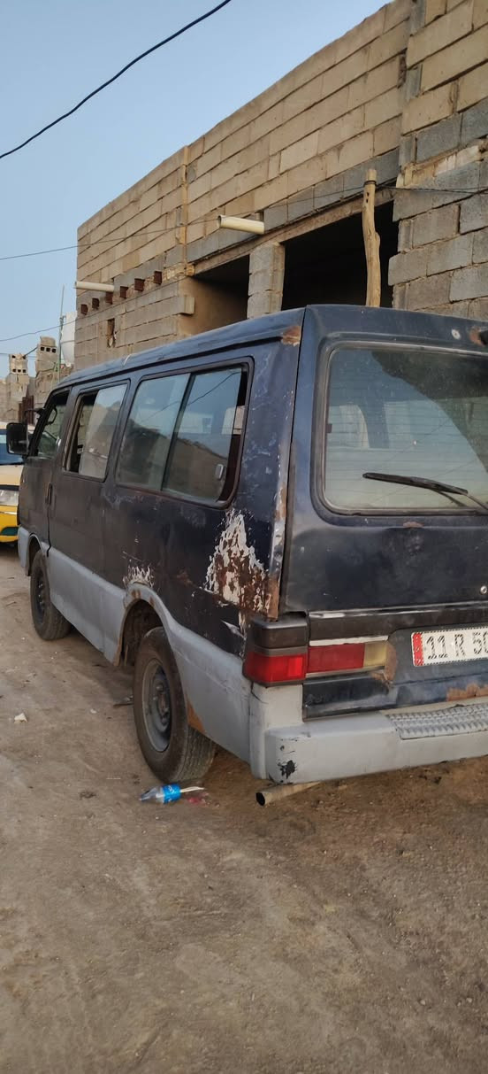 السلام عليكم 
كيه بسته 1995
سنويه جديده باسمي.       2030 شهر 10 يعني 2031
محرك وكير واكسن شواصي كفاله لمكينه توني مسويها صالها 10ايام
تخم تاير جديد حتى سبير

حداديه  وغرفتها نص عمر وبيها خياسات سياره 

مكاني كربلاء ***********
                   ***********

سعر 40 وبيها مجال حك جيه
